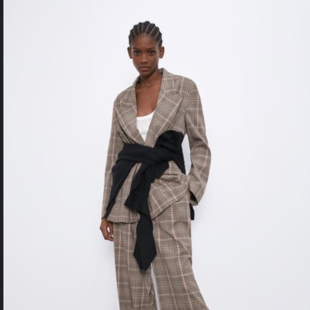 Beige and cream Zara double breasted plaid blazer with hints of grey and pink.